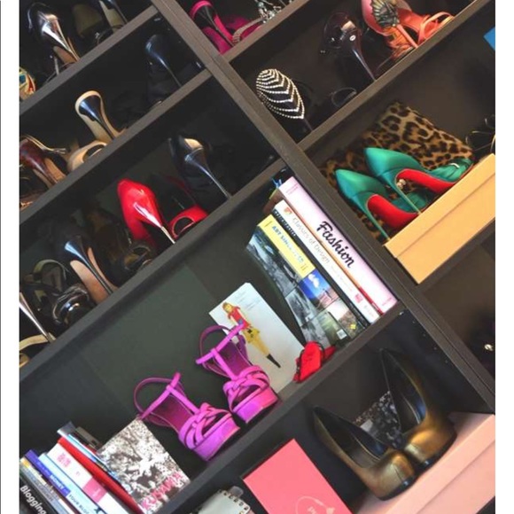 Welcome to My Closet! - Picture 3 of 4